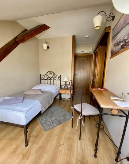 Vysoké Mýto Hotel Via Ironia מראה חיצוני תמונה